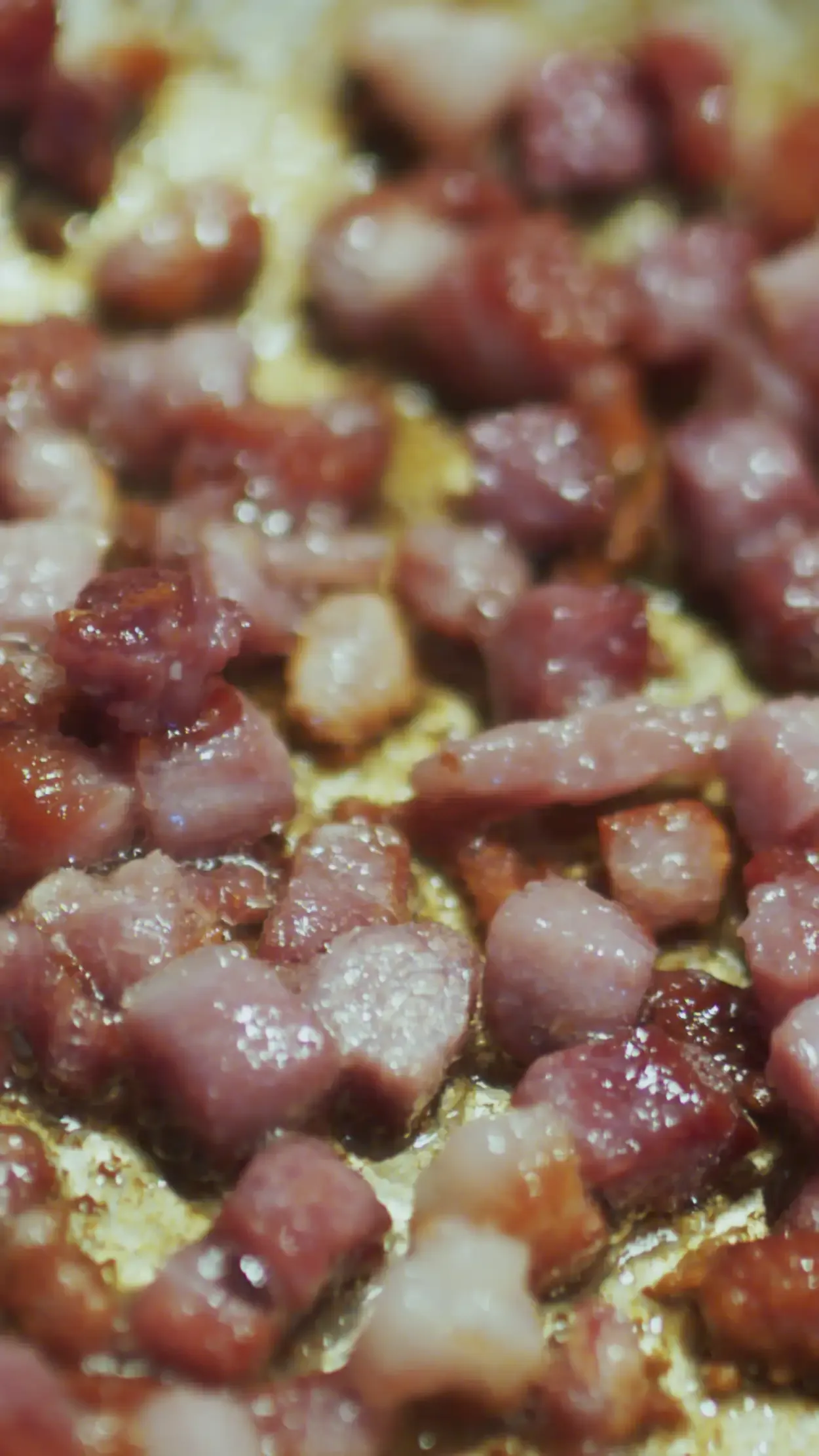 Brokkolispiresalat med bacon — steg 1