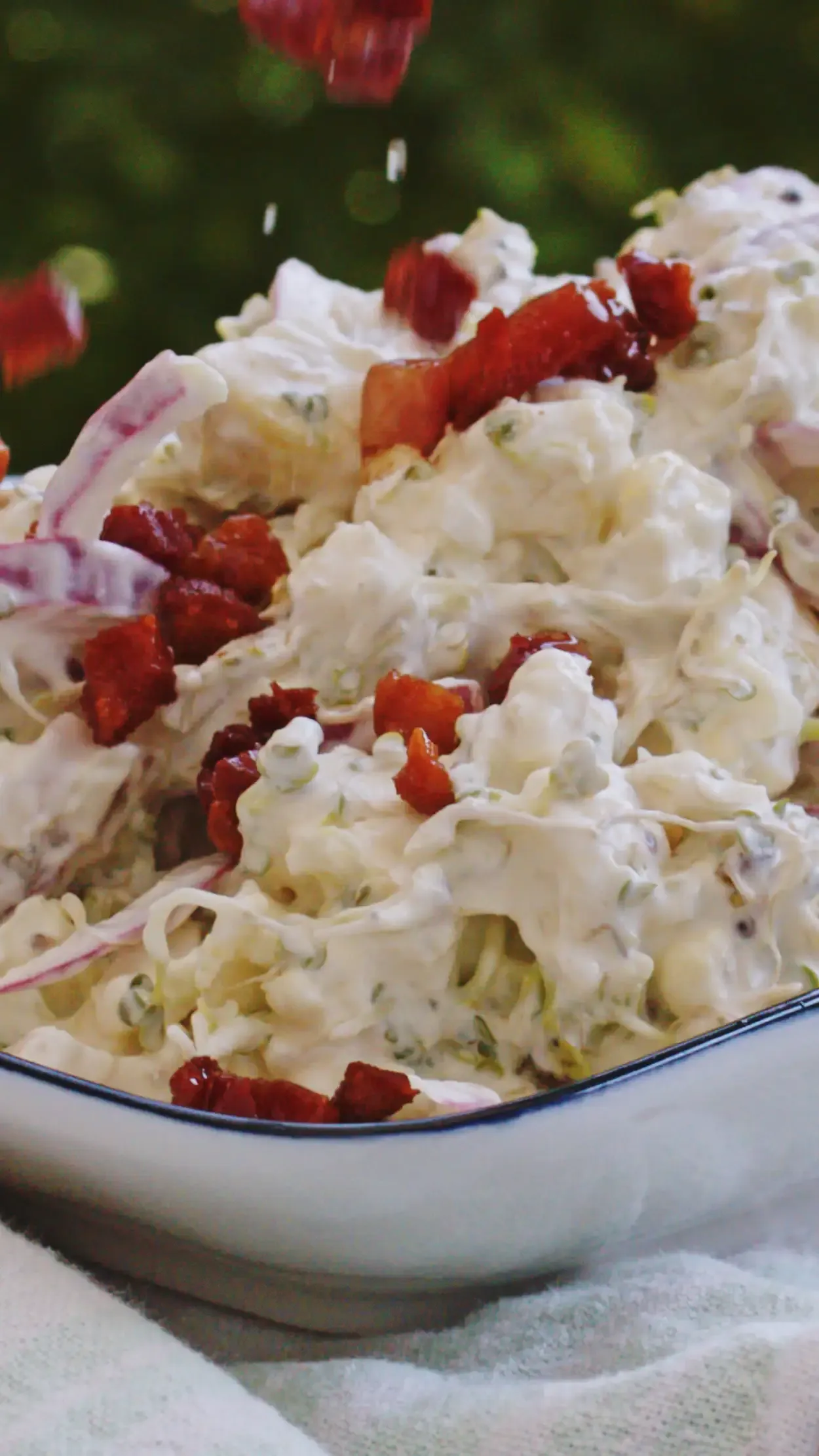 Brokkolispiresalat med bacon — steg 7