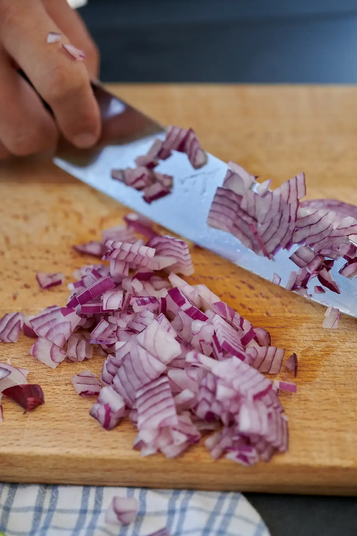 Lett og frisk potetsalat — steg 3