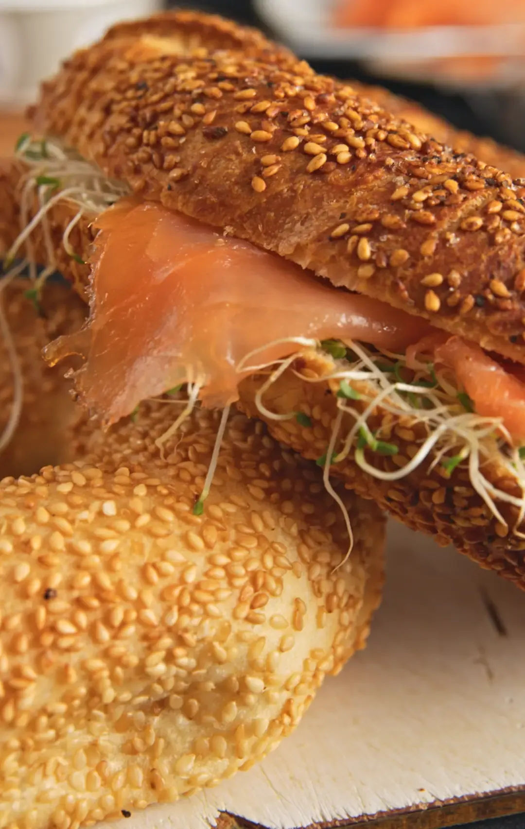 Røkelaks bagel — steg 5