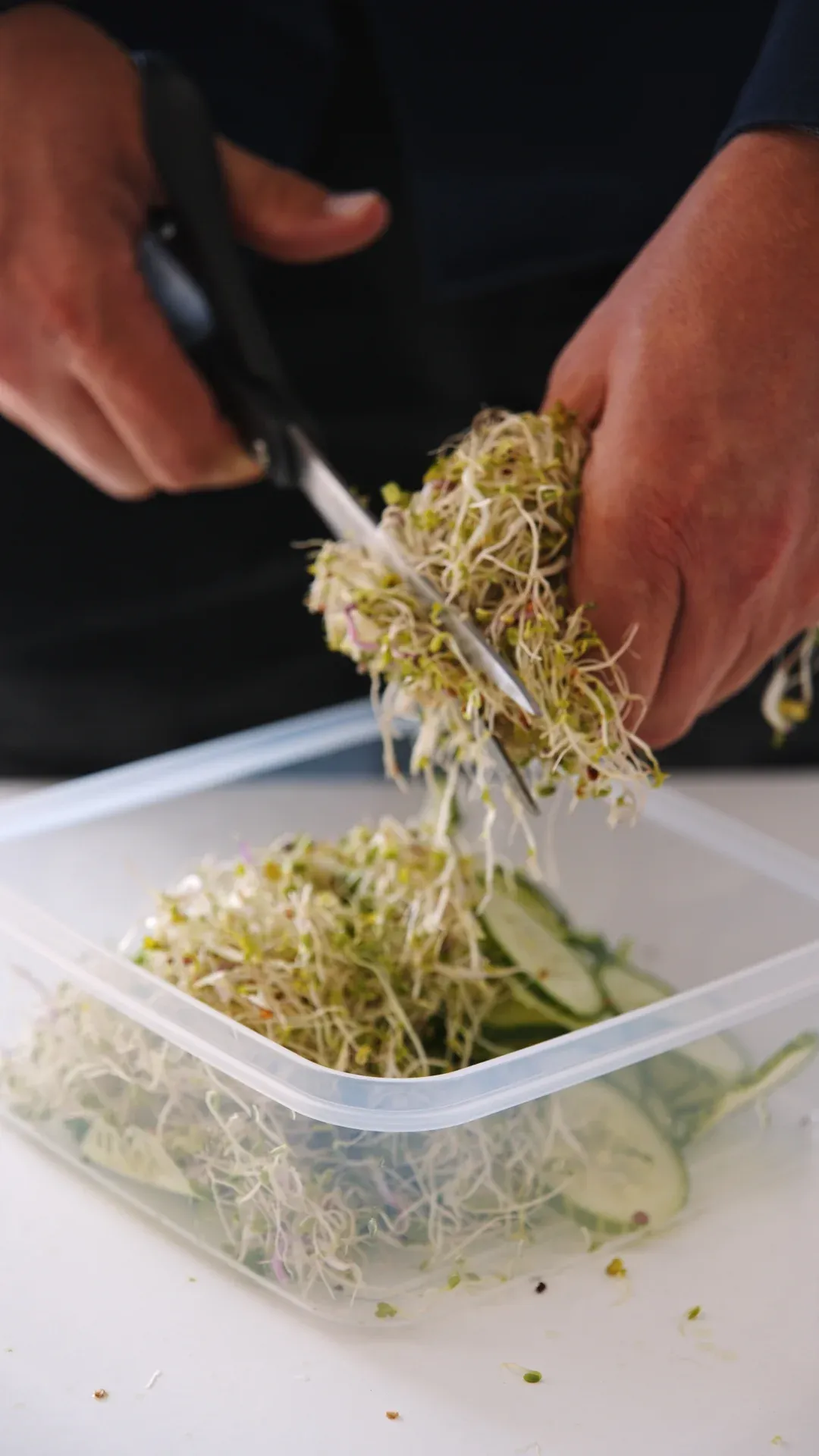 Spicy agurksalat — steg 2